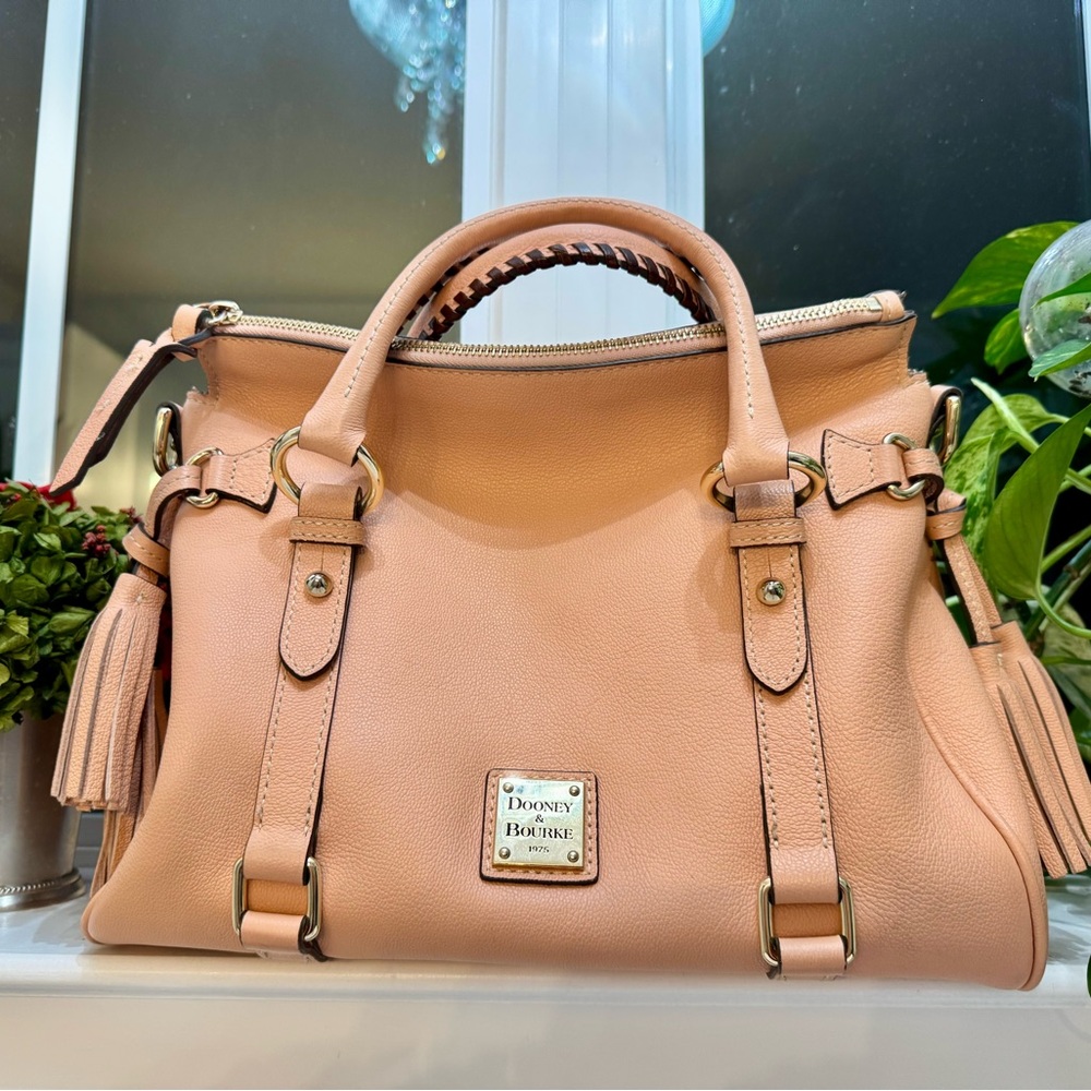 NWOT Dooney & Bourke Coral Florentine  Zip Satchel Leather Handbag